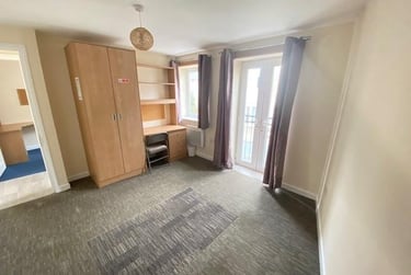 3 bed flat, Regent Street, St Judes, Plymouth, PL48BB - Image 6